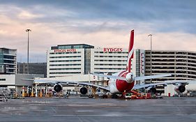 Rydges Airport